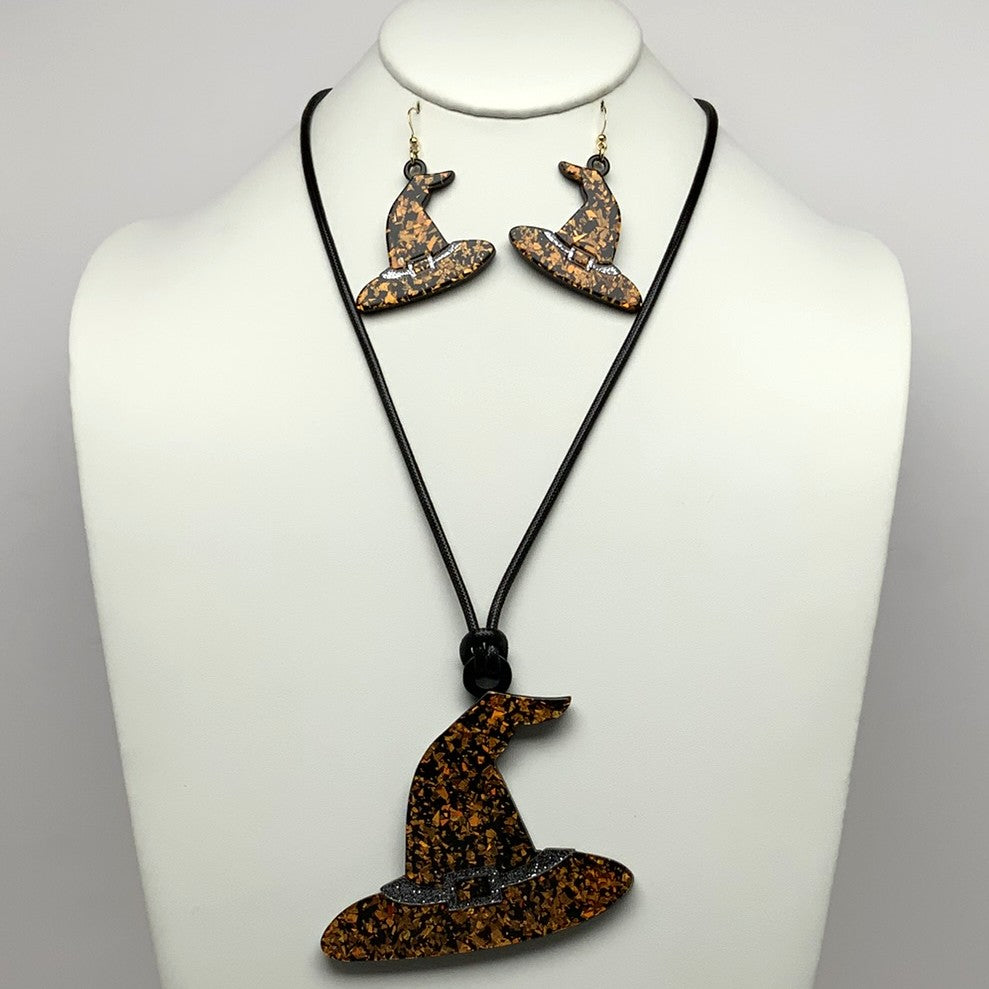 Witches Hat Necklace Set
