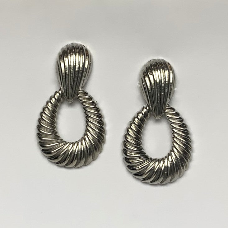 Clip-on Teardrop line Earrings