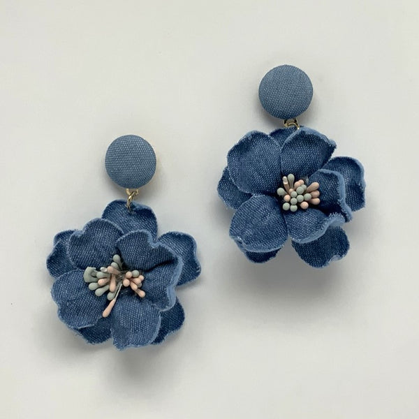 Flower Drop Core Earrings