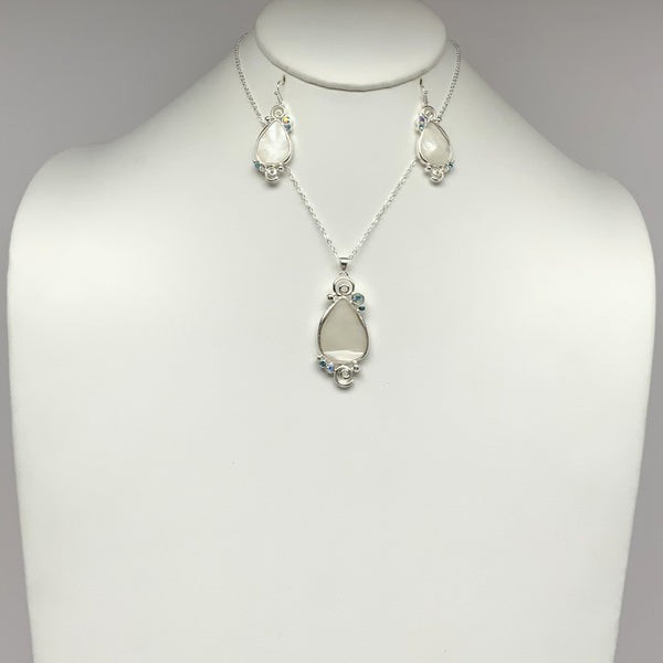Abalone Gem Pendant Necklace Set