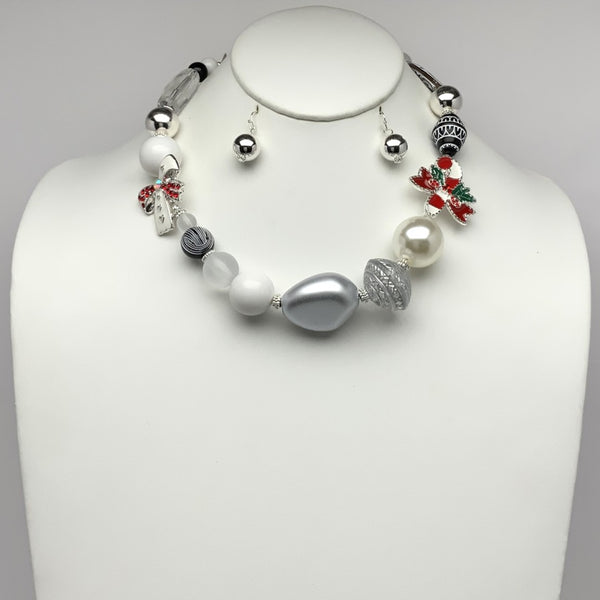 Chunky Christmas Necklace Set