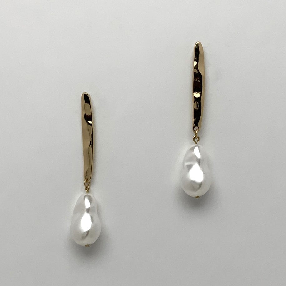 Hammered Drop Pearl Earrings