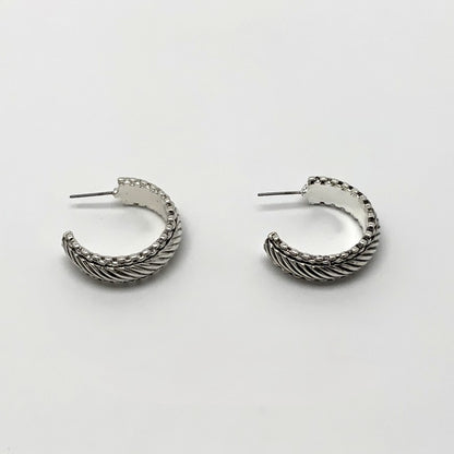 Ribbed Hoop Earrings