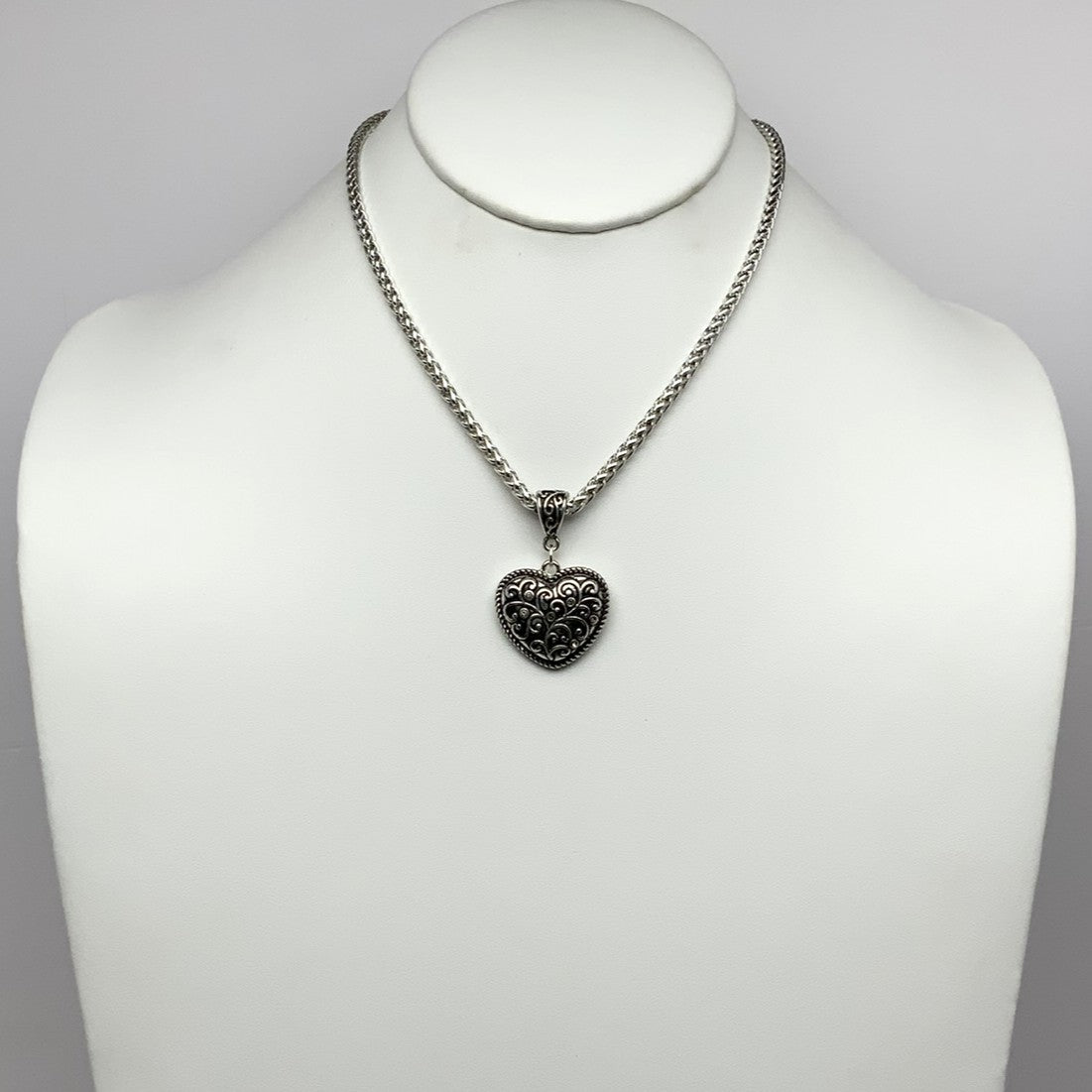 Western Heart Pendant Chain Necklace