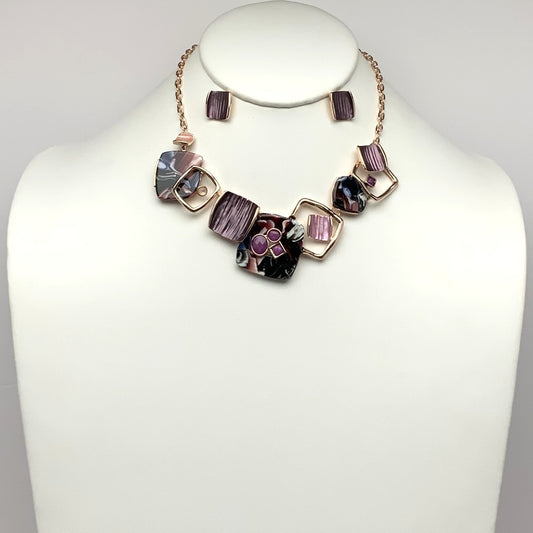 Square Ribbed Abstract Necklace Set