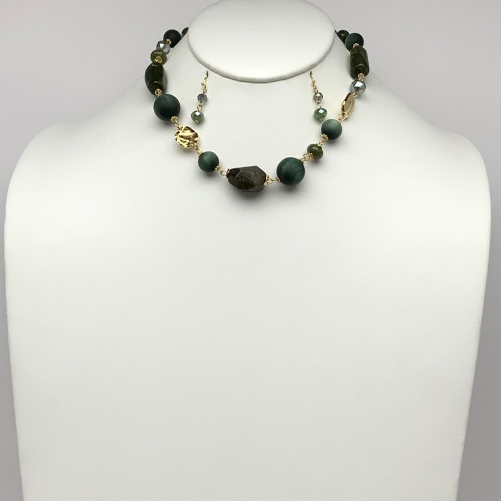 Matte Lucite Crystal Stone Mix Necklace Set