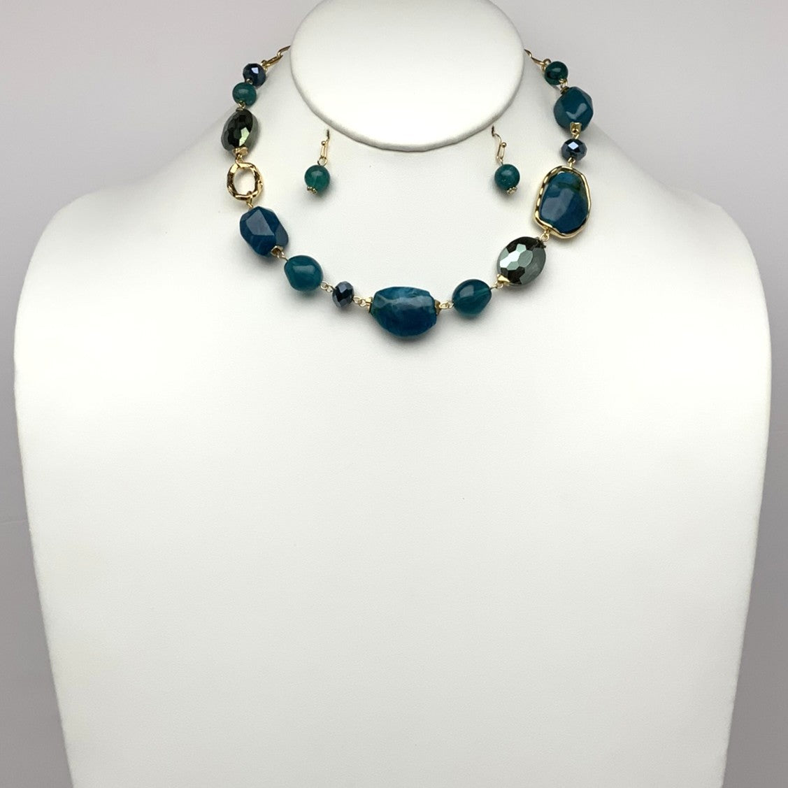 Lucite Stone Crystal Chain Necklace Set