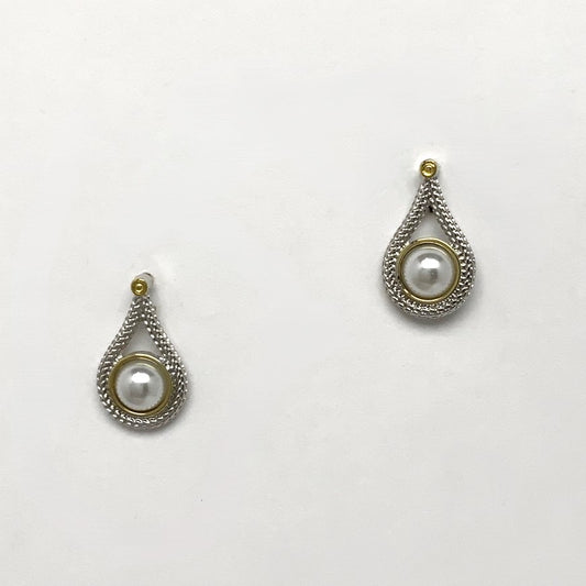Teardrop Pearl Earrings