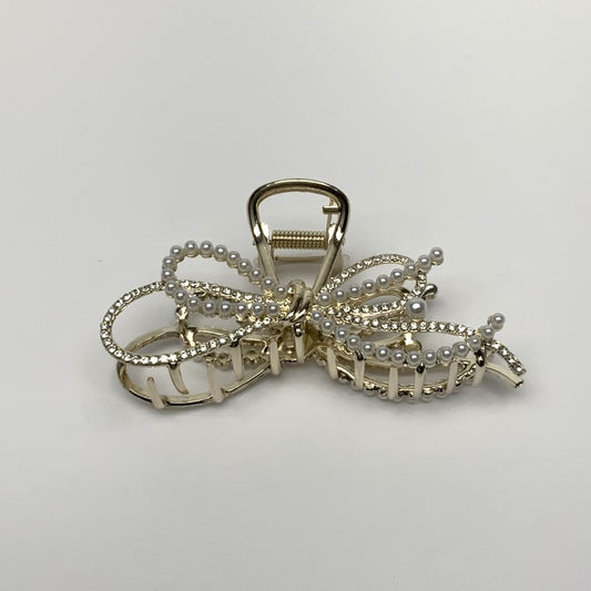 Bow Pearl Hair Claw Clip