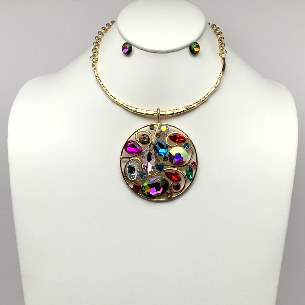 Bib Style Circle Crystal Necklace Set