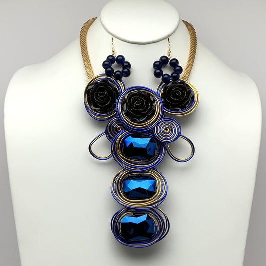 Lobster Tail Style Wire Rose Crystal Necklace Set