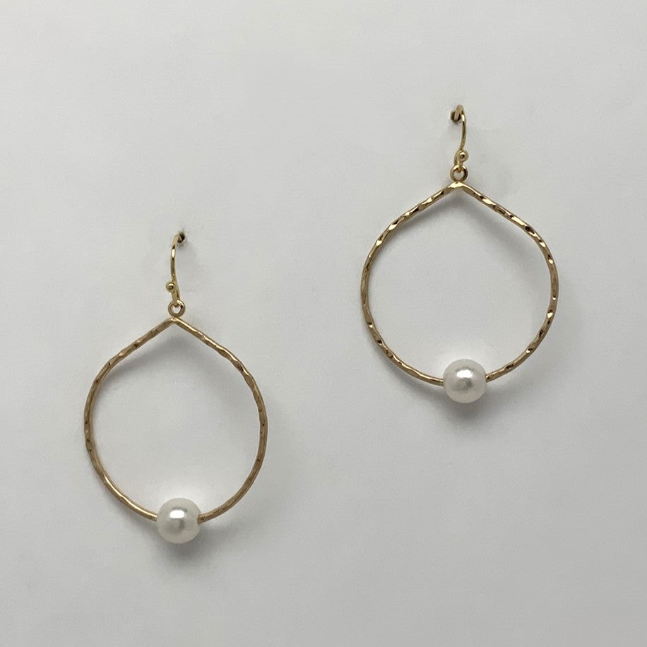 Textured Circle Single Pearl Bead Earrings