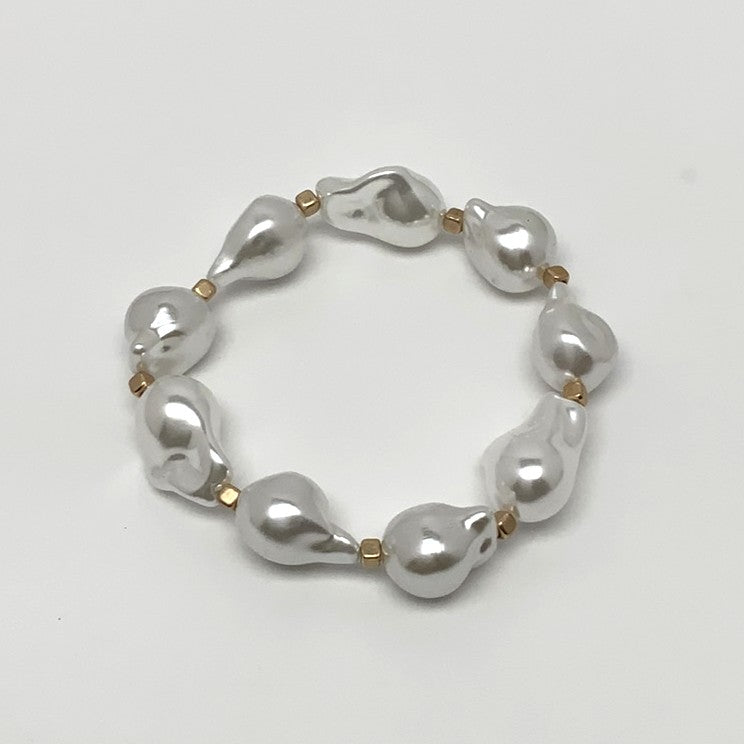 Pearlescent Bracelet