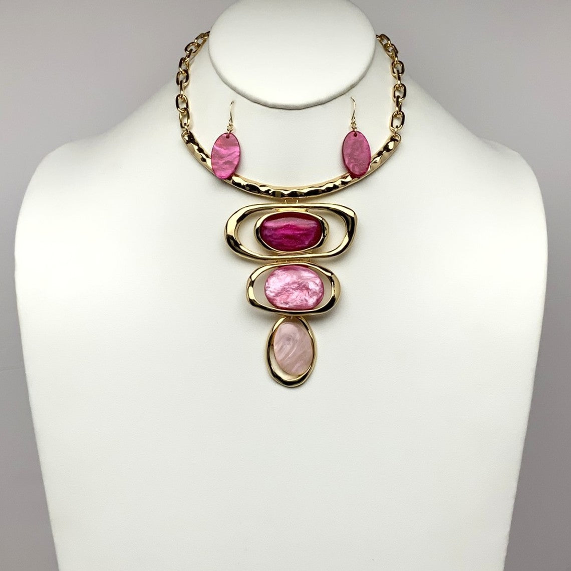 Bib Style Textured Enamel Drop Necklace Set