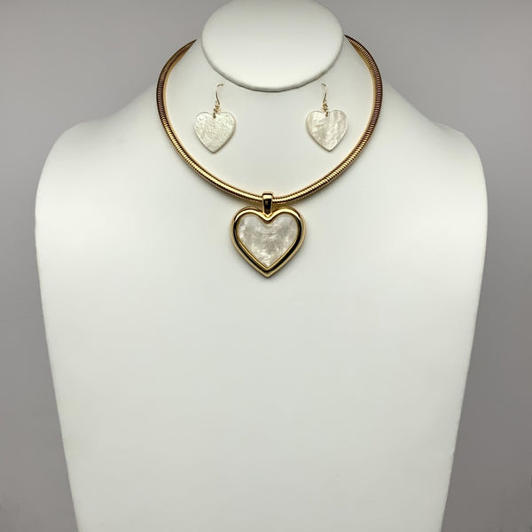 Spiral Wire Heart Pendant Choker Necklace