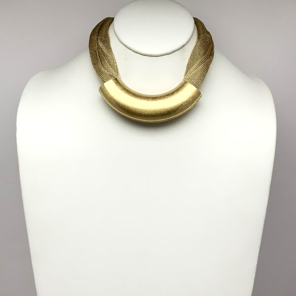 Mesh Curved Necklace