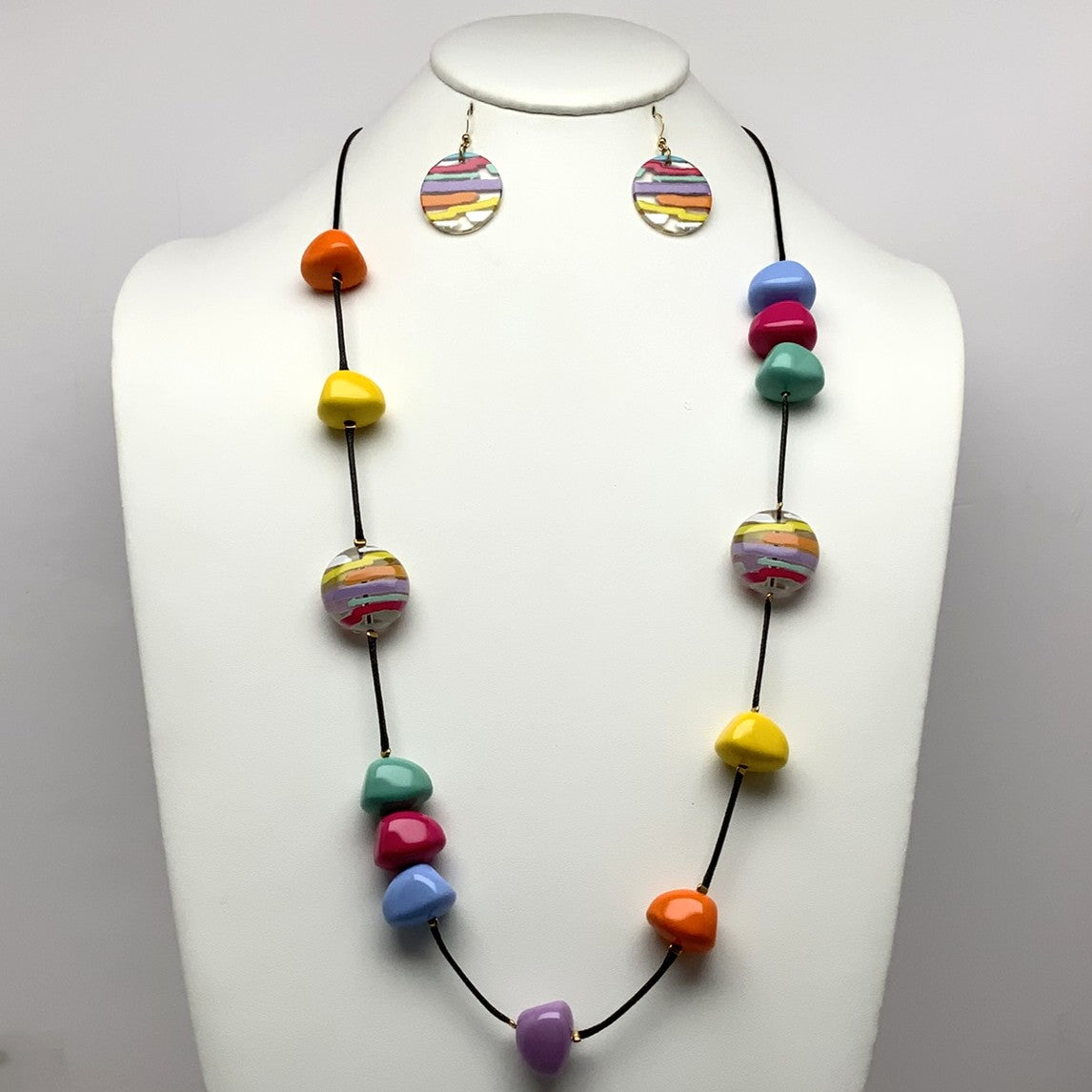 Long Vinyl Cord with Lucite/Acrylic/Glass Beads Spacers Necklace Set