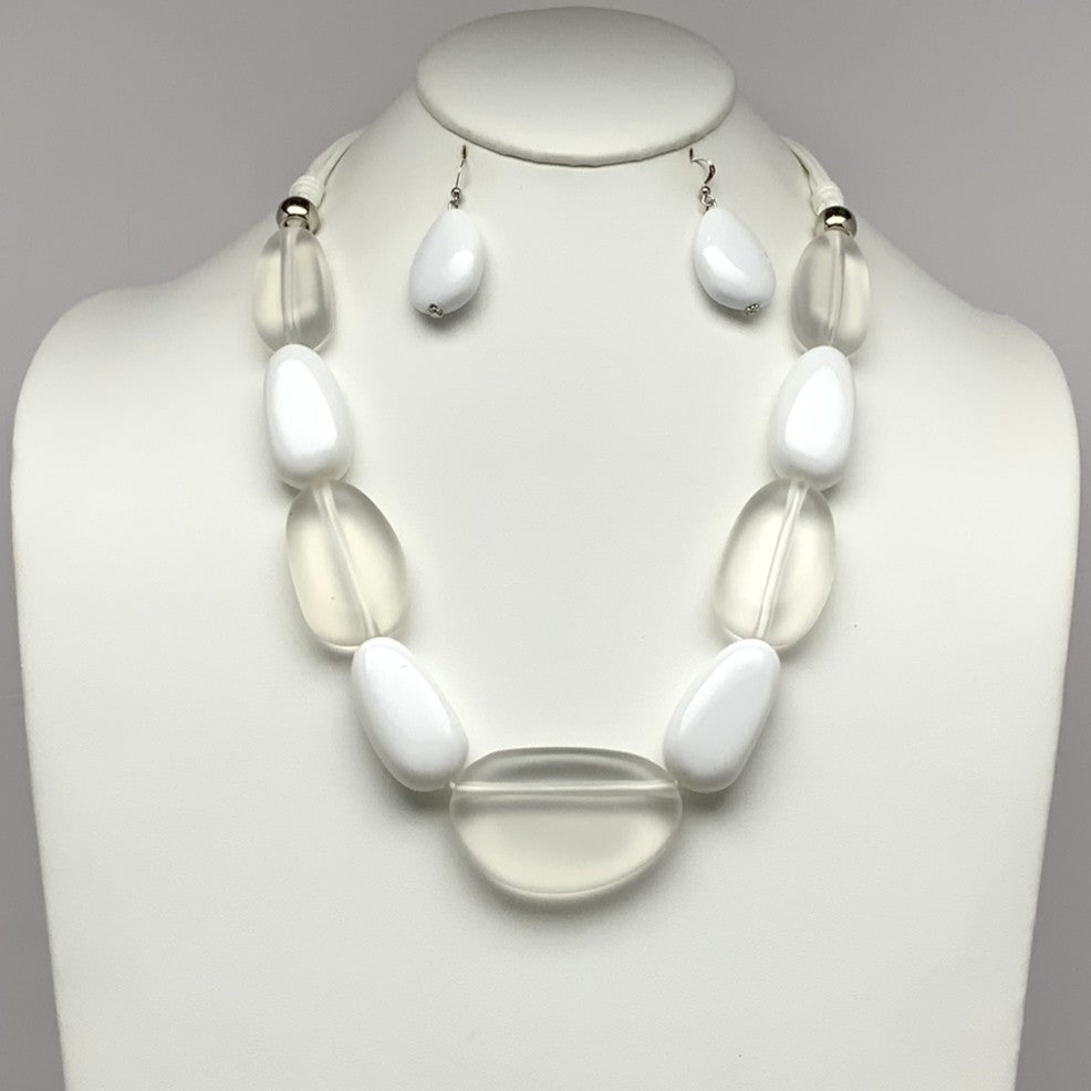Cord Lucite Necklace Set