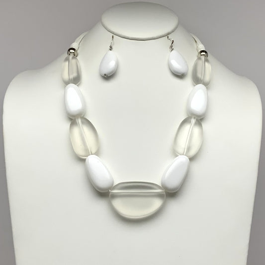 Cord Lucite Necklace Set