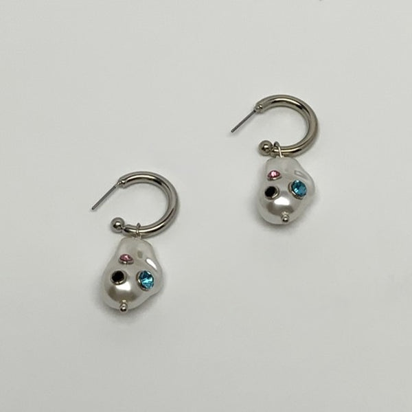 Pearl Earrings With Gems