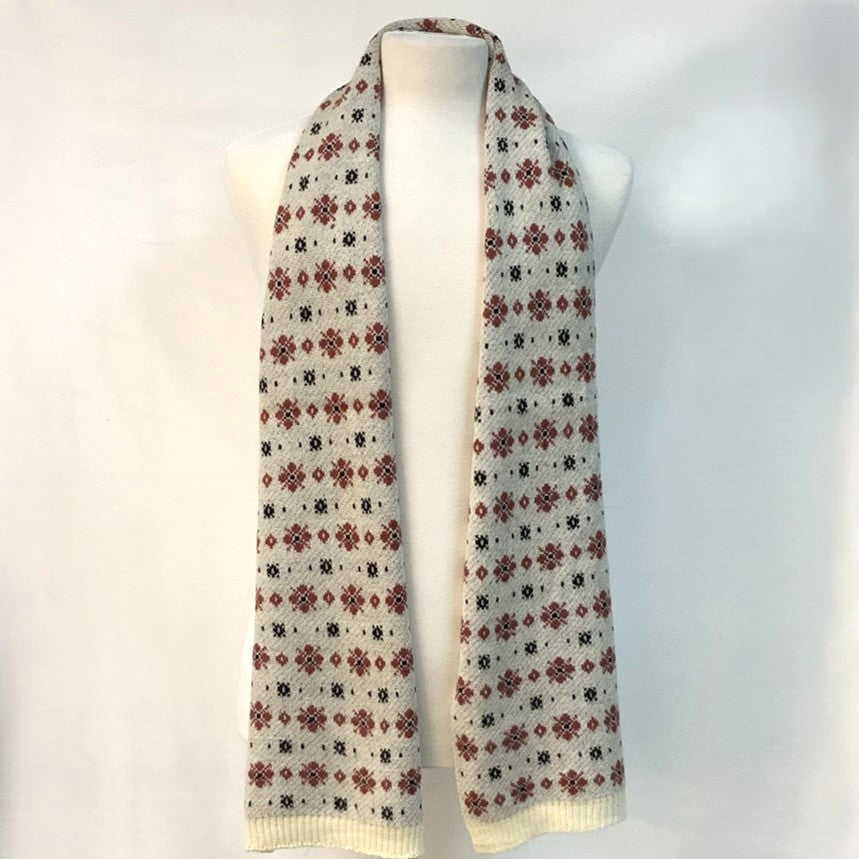 Flower Like Pattern Print Scarf