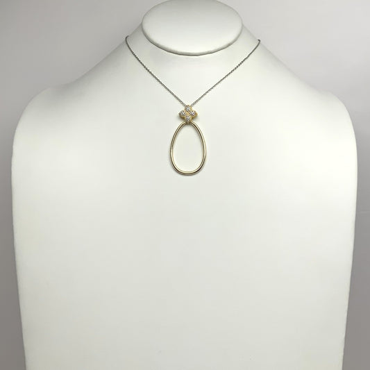 Flower W/Oval Pendant Necklace