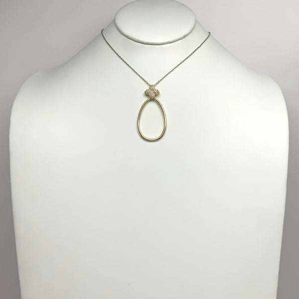 Flower W/Oval Pendant Necklace