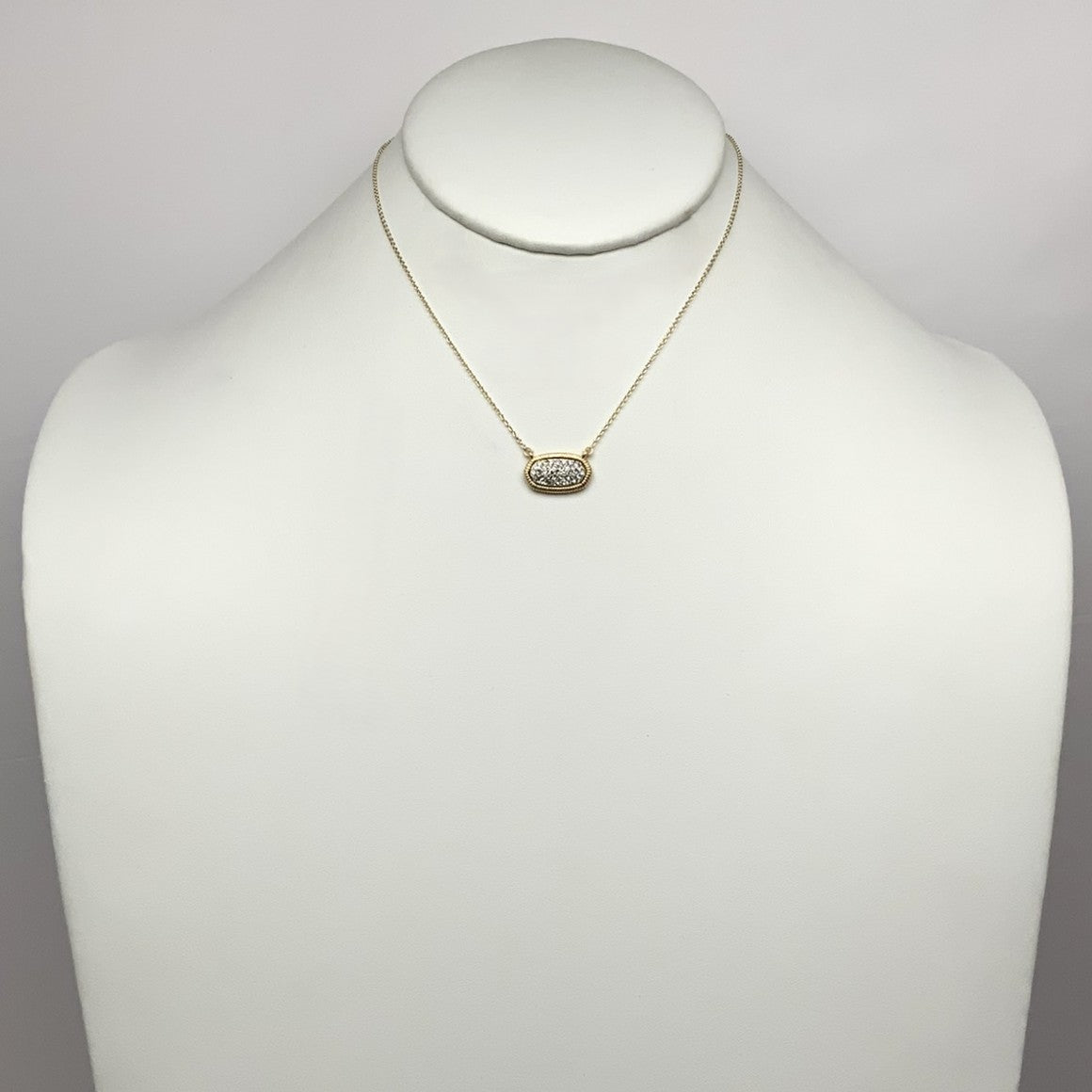 Designer Pendant w/rhinestones Necklace