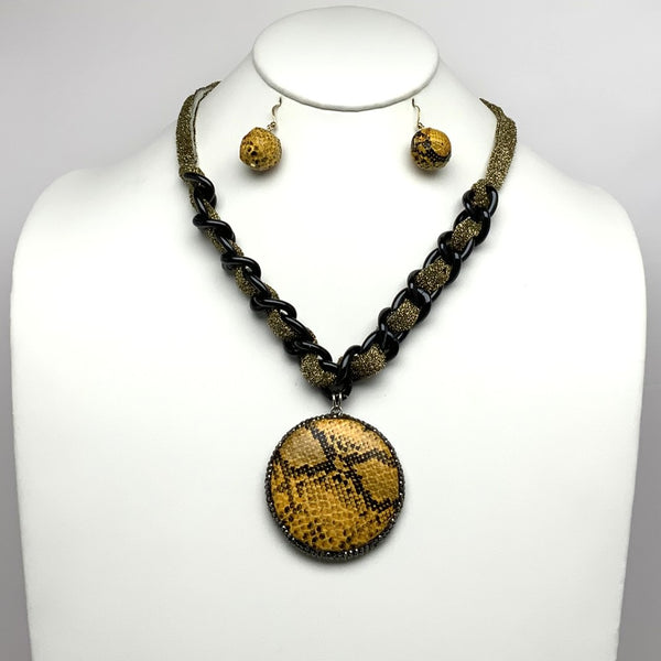 Glitter Cord Faux Reptile Necklace Set