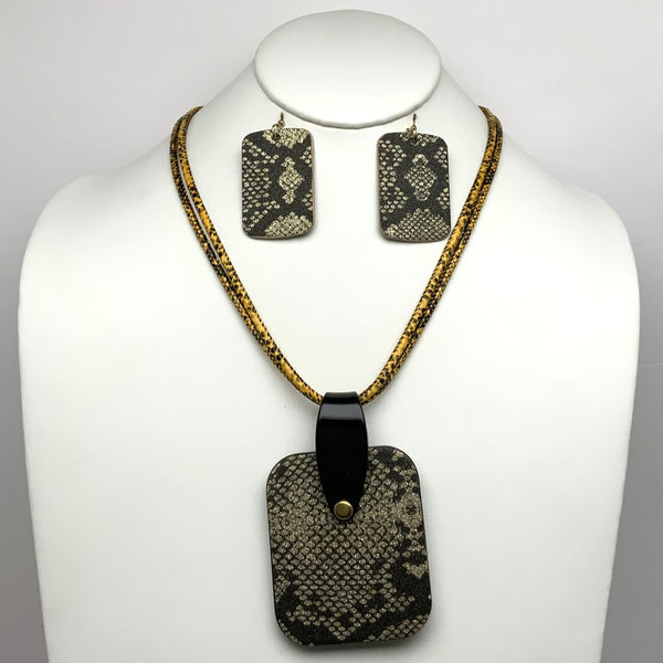 Faux Reptile Skin Drop Pendant Necklace Set