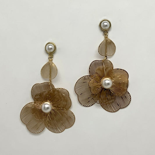 Metal Pearl Flower Drop Earrings