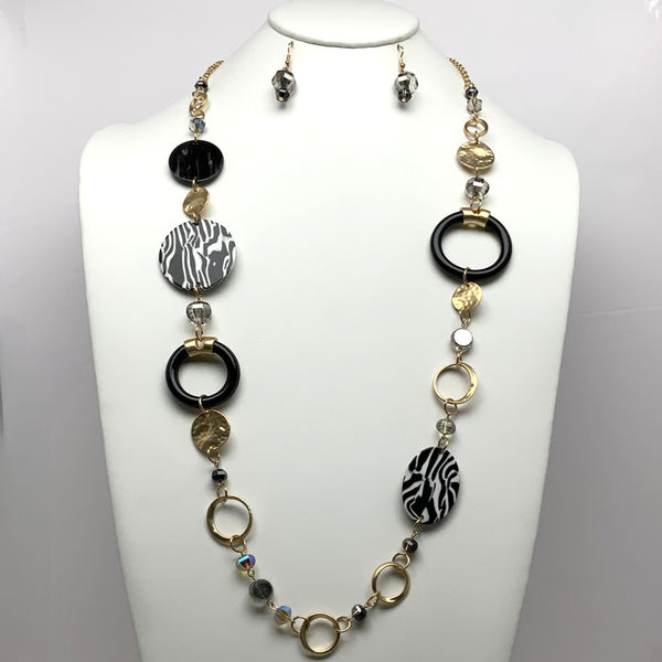 Lucite and Rhinestone Link Necklace Set