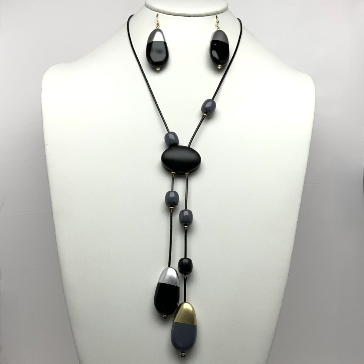 Long Cord Matte/Gloss Lucite Mix Necklace Set