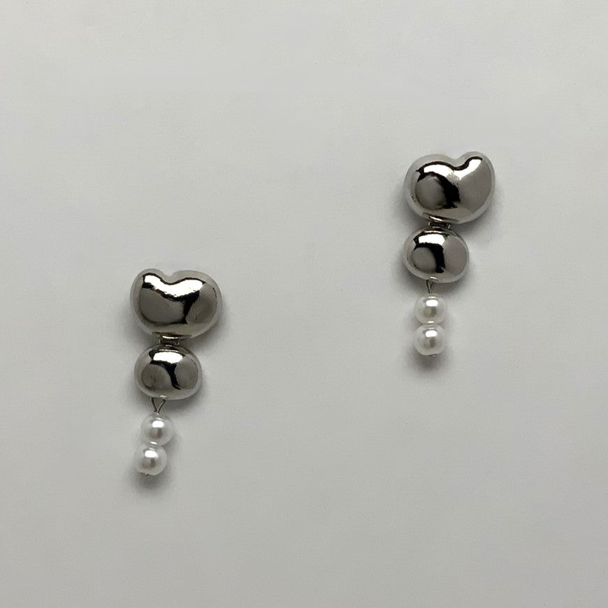 Round Organic Drop Pearl Earrings