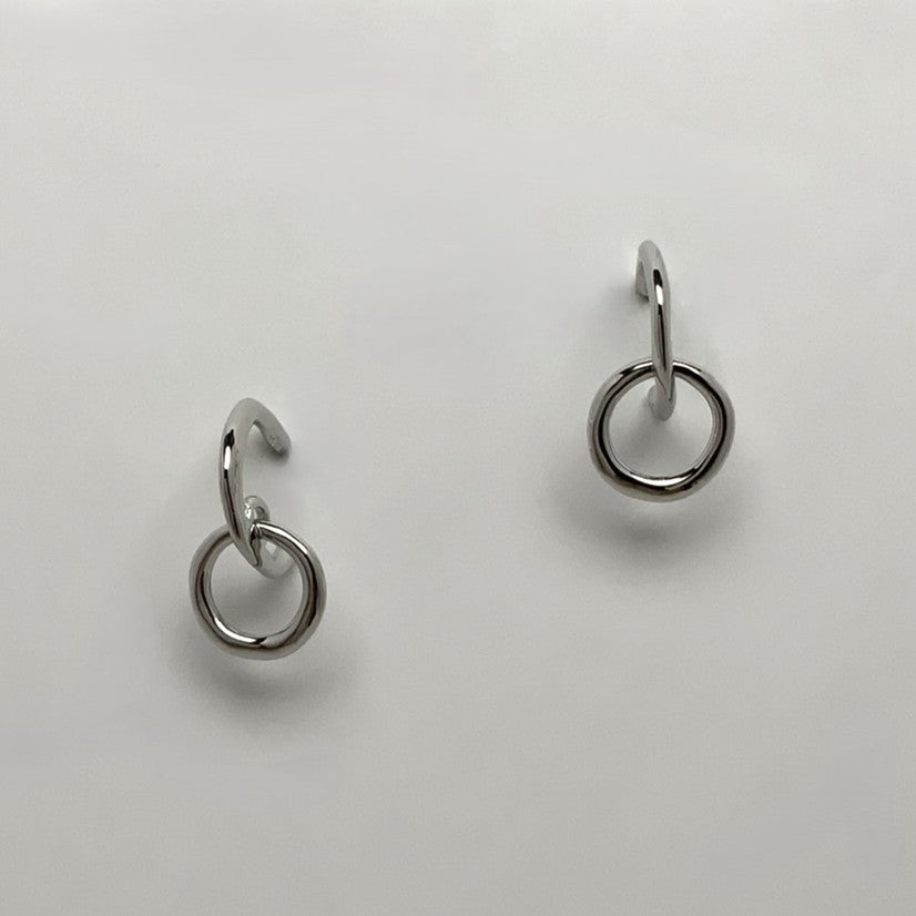 Intertwined Open Earrings