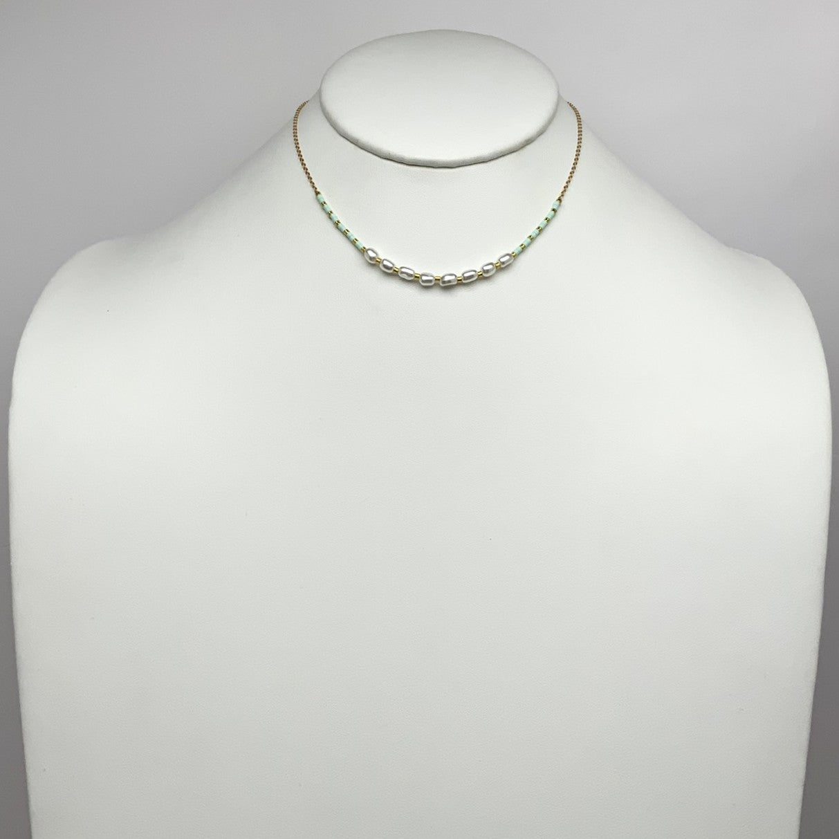 Delicate Pearl Bead Necklace