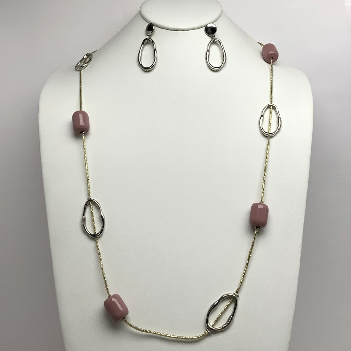 Lucite Metal Piece Long Cord Necklace Set