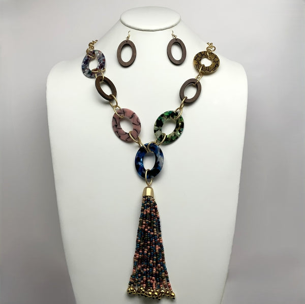 Long Sea Bead And Lucite/Acrylic Necklace Set