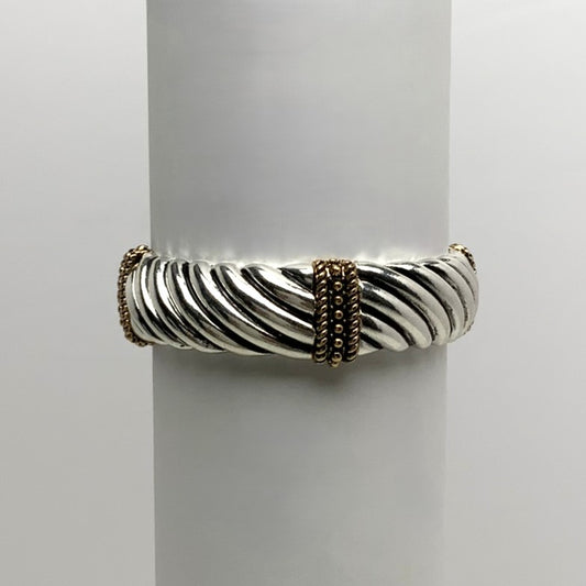 Two-Toned Twist Stretch Bracelet
