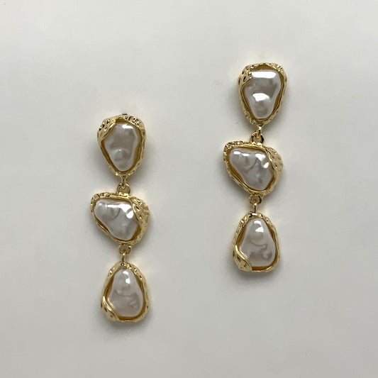 Natural Pearl Drop Earrings