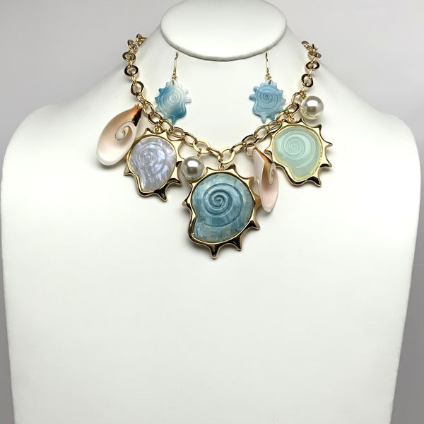 Mixed Shell and Spiral Design Charms Necklace