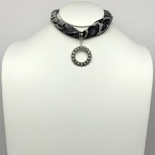 Mini Scarf w/Circle Pendant Necklace