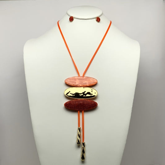 Oval Pendant Necklace