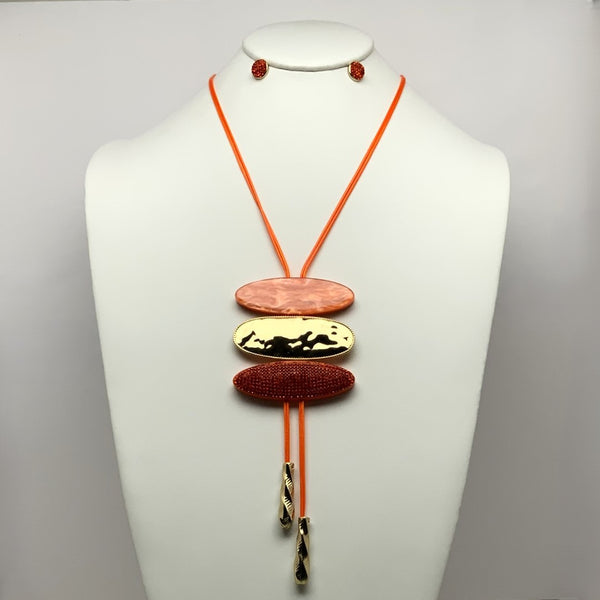 Oval Pendant Necklace