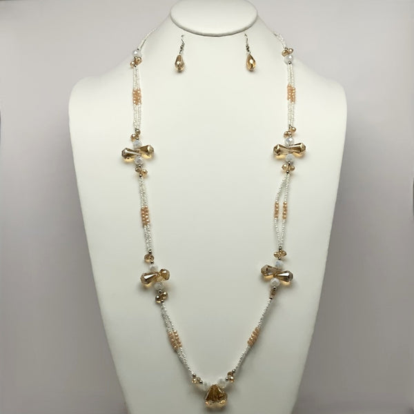 Teardrop Shaped Pendant Beaded Necklace