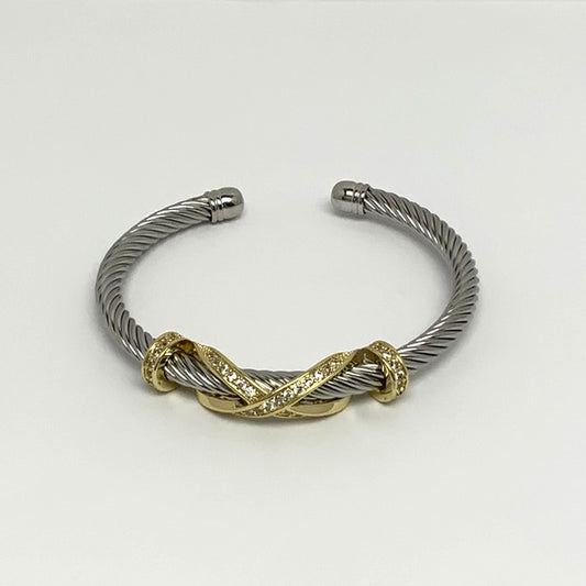 Interlinked Two Toned Bracelet