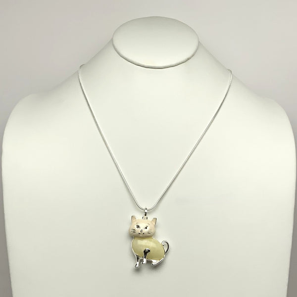 Vintage Cat Pendant Necklace