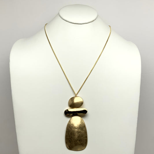 Oval Pendant Necklace