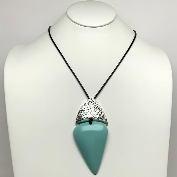 Teardrop Abstract Design Necklace