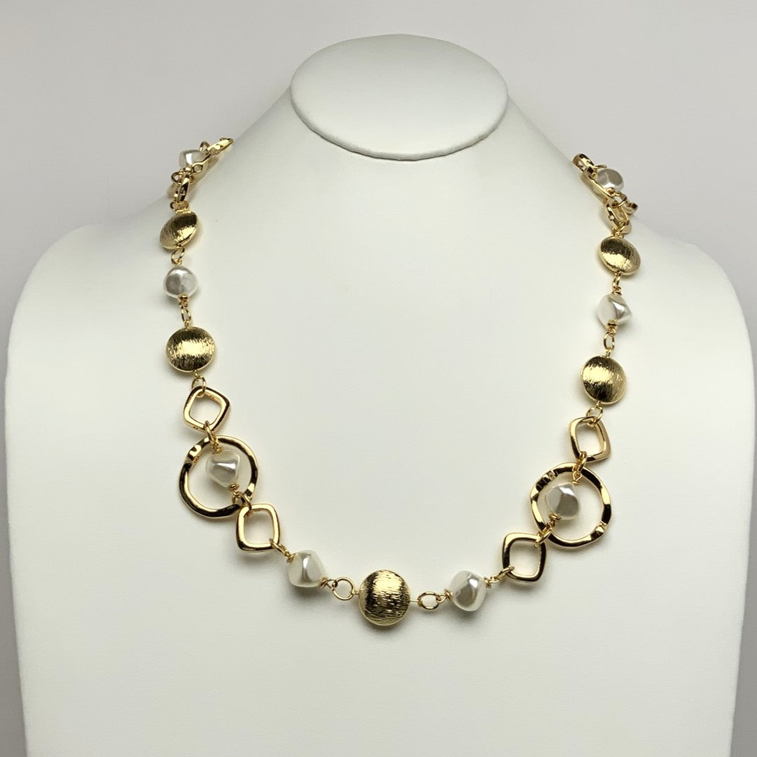 Baroque Style Necklace